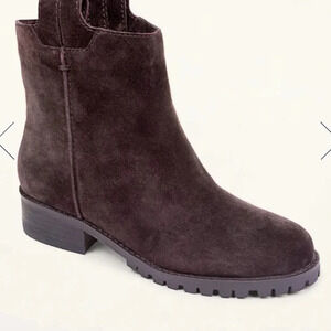 Splendid Pattoon suede chelsea boots, size 7.5
